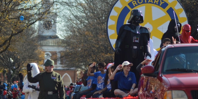  PHOTOS:  2015 Fayetteville Rotary Christmas Parade