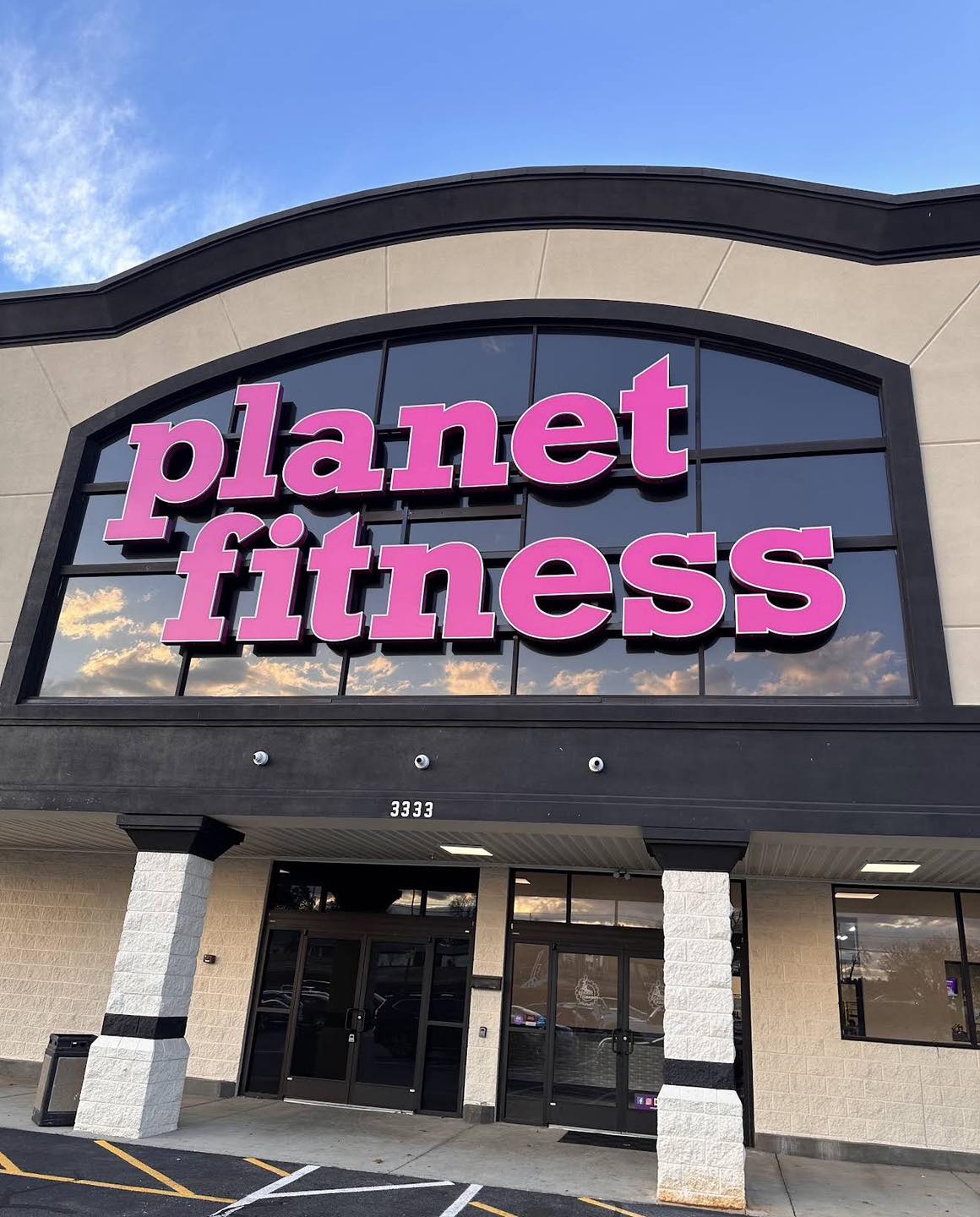 Planet Fitness Opens New 42,000 Square-Foot Location in Hope Mills